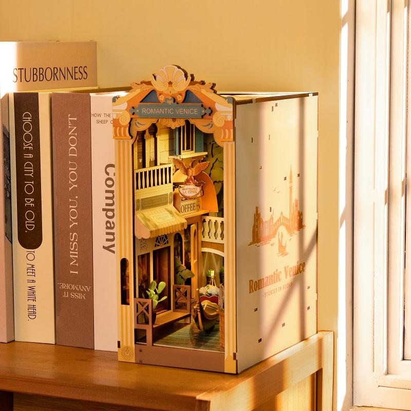 PUZZLE 3D MINIATURA ROBOTIME BOOK NOOK -  ROMANTIC VENICE  TGB08 🛶