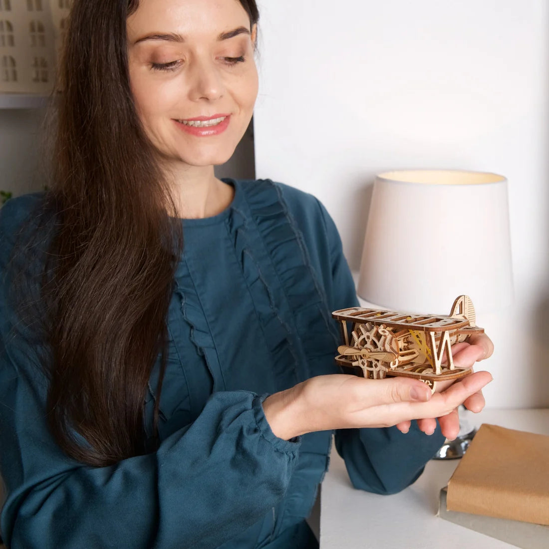 Puzle 3D de madera mecánico UGEARS- Mini Biplano- 🛫