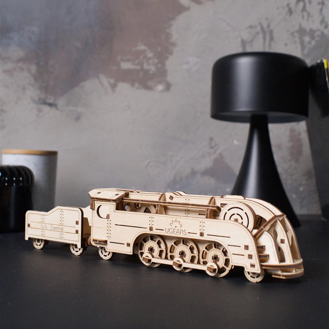 Puzle 3D de madera mecánico UGEARS- Mini Locomotora 🚂