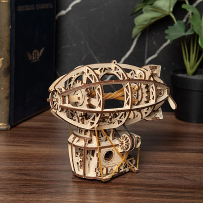 Puzle 3D de madera mecánico UGEARS - Aeronave Steampunk (DIRIGIBLE) ☁️