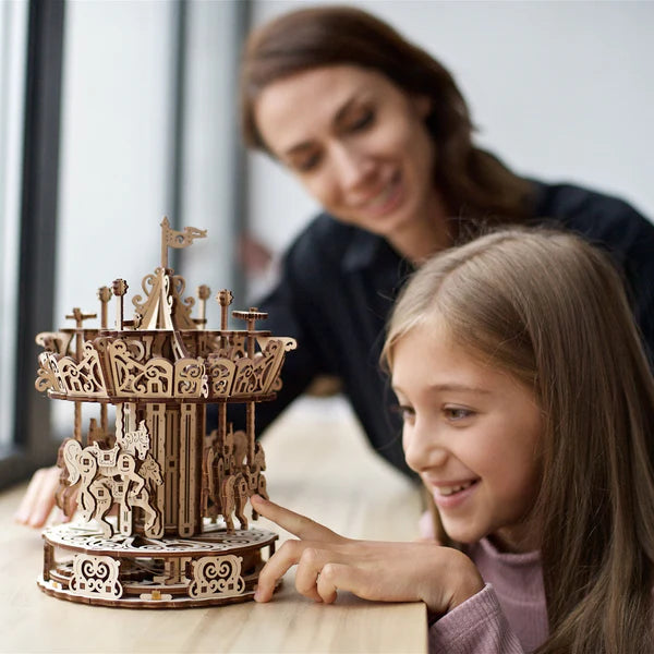 Puzle 3D de madera- Carrusel- Ugears 🎠