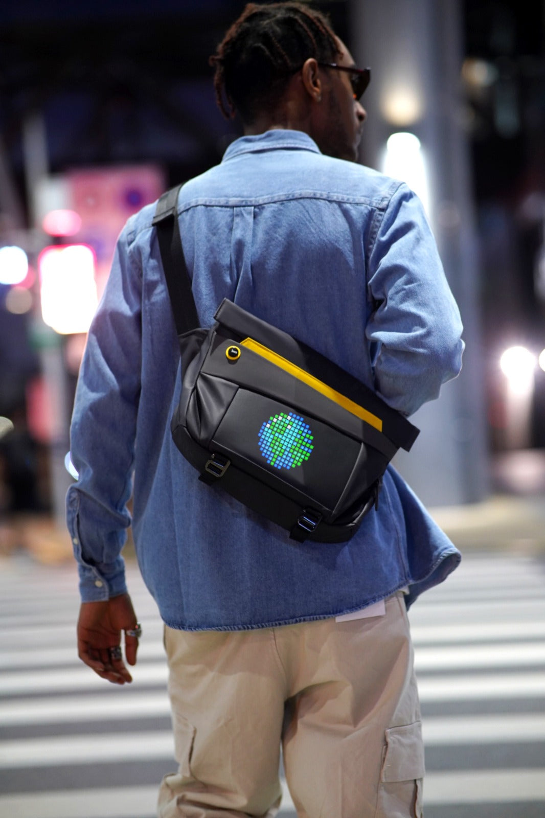 Divoom Sling Bag-V Pixel Art LED Sling Bag