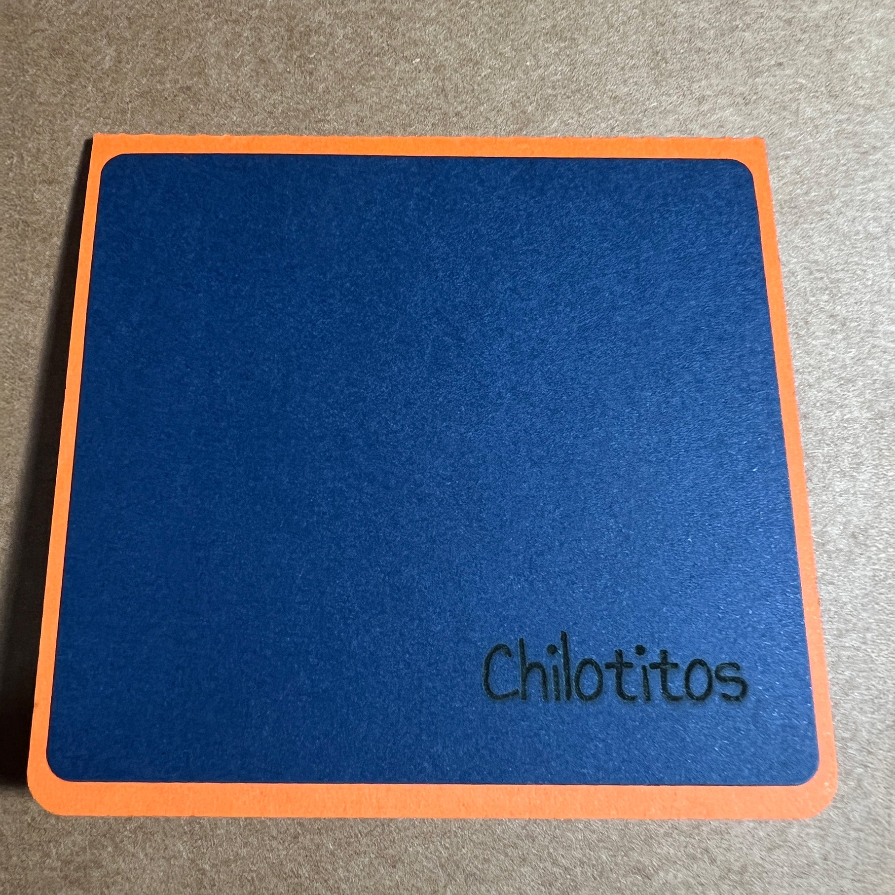 Tarjeta pop up MINI Papeludico - Chilotitos 👫🏽🇨🇱