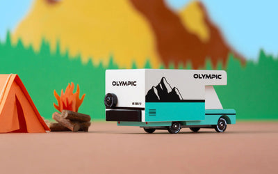 AUTOS DE COLECCIÓN CANDYLAB- OLYMPIC RV (PIKIWOOD) 🚎🏛️