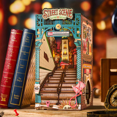 PUZZLE 3D ROBOTIME SEPARADOR DE LIBROS- BookNook Rolife Street Scene- Escena Callejera (TGB13) 🚇
