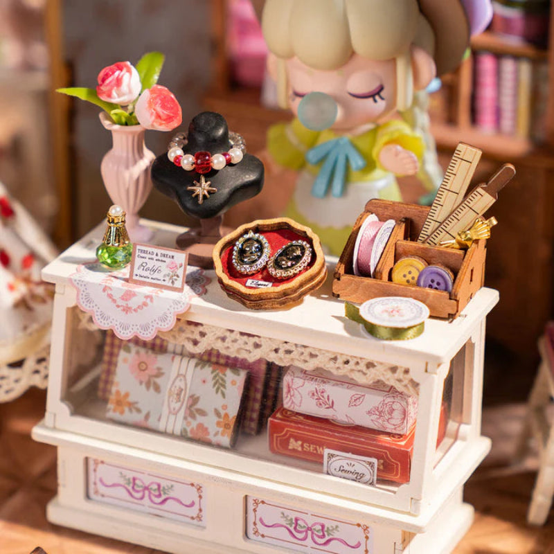 Puzzle 3D Robotime casita miniatura - Rolife Elsa's Tailoring - El atelier de Elsa (DG178) 🏡 🪡