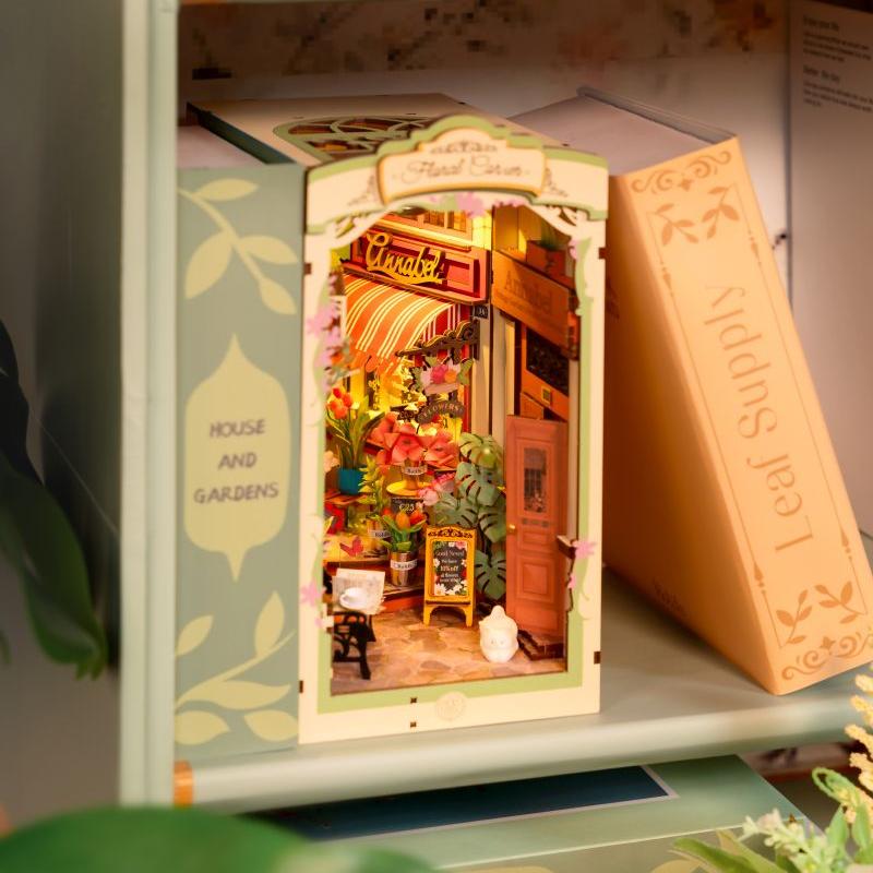 Puzzle 3D miniatura Robotime - Book Nook - Floral Corner TGB09 🌻🌼