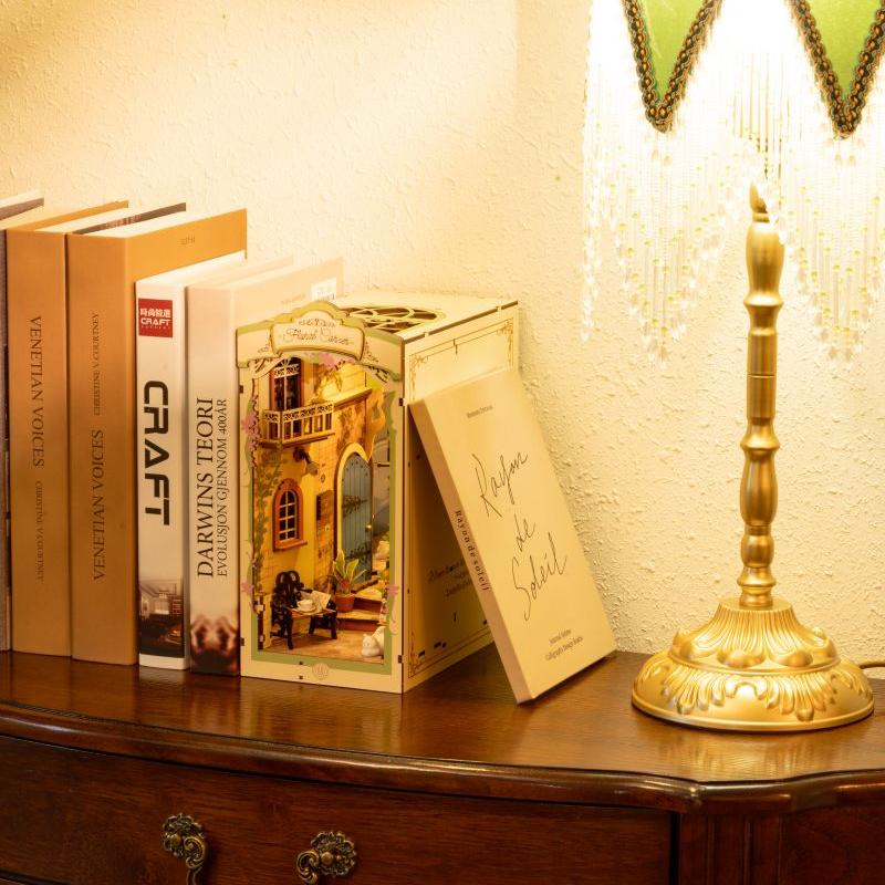Puzzle 3D miniatura Robotime - Book Nook - Floral Corner TGB09 🌻🌼