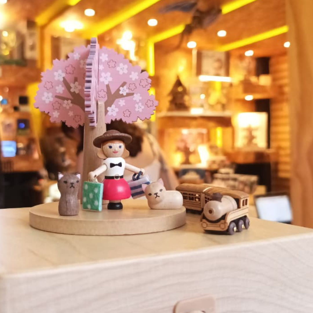 Pase Digital Deluxe- Experiencia Taller DIY caja musical Wooderful Life ®