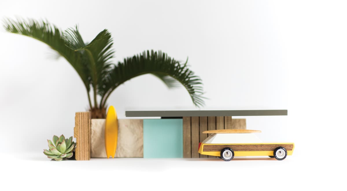 CandyLab Autos de colección - Woodie (Pikiwood) 🚗🏄🟤