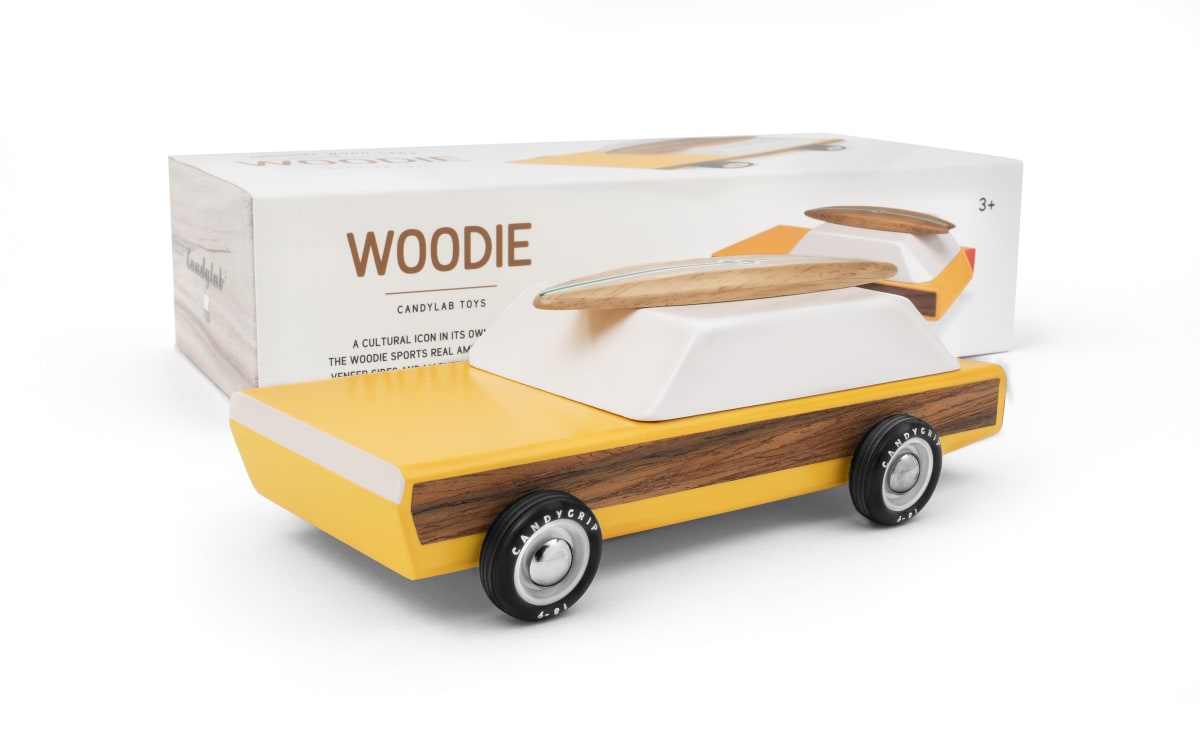 CandyLab Autos de colección - Woodie (Pikiwood) 🚗🏄🟤