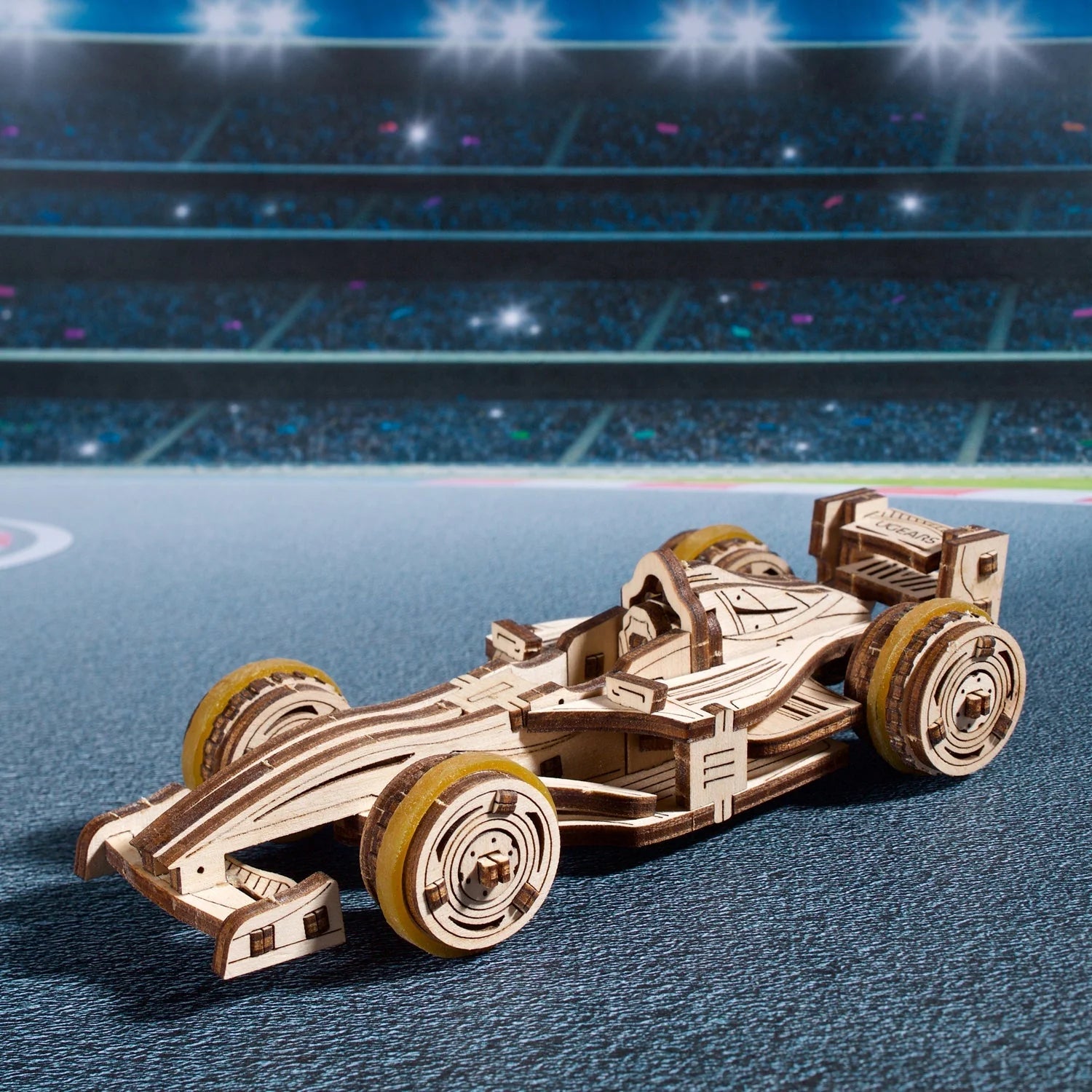 Puzle 3D de madera mecánico UGEARS - Compact Racer (Automóvi de carreras) 🏎