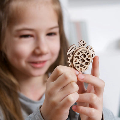 Puzle 3D de madera mecánico- U-Fidgets Oceano Atlantico- Ugears  🐬