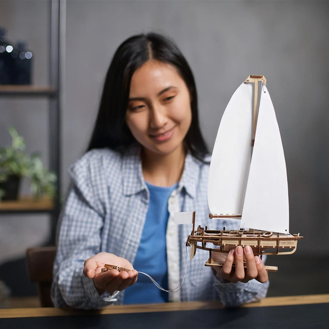 Puzle 3D de madera mecánico UGEARS - Mini Yate  (Ocean Beaut Yacht) ⛵