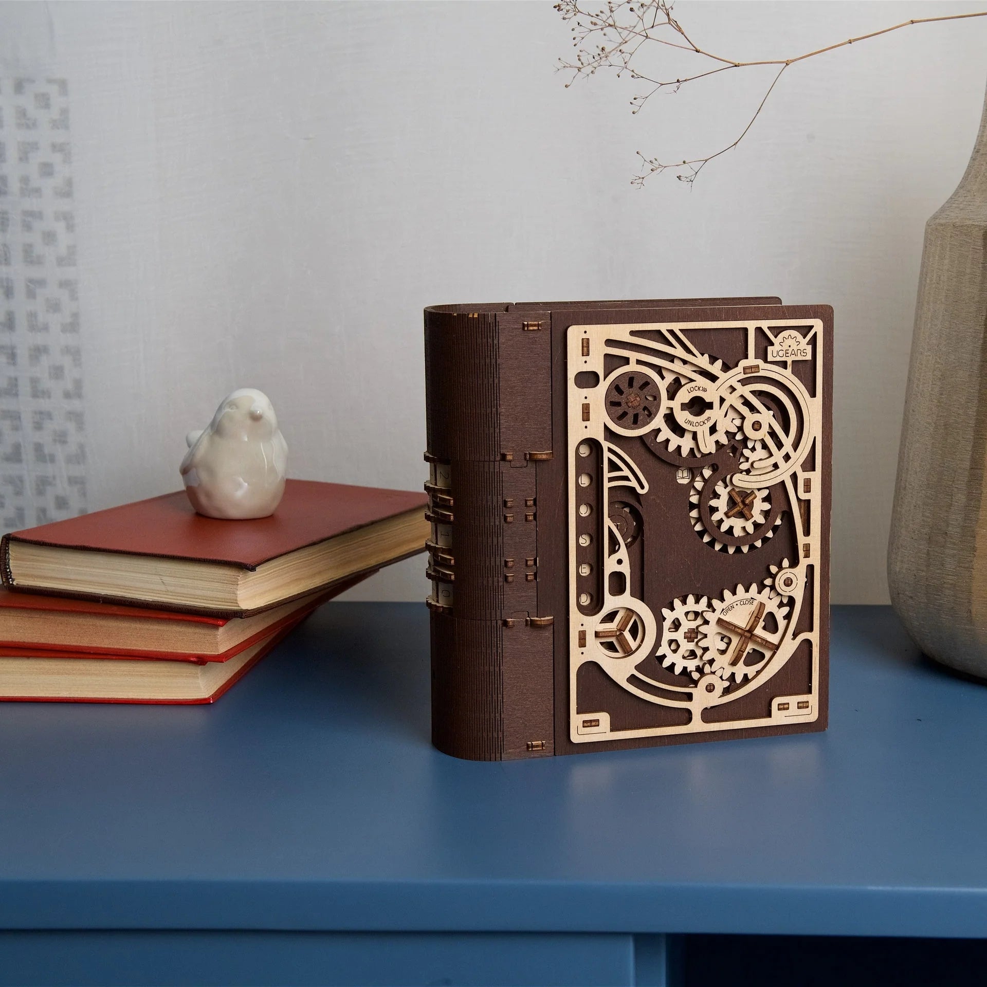 Puzle 3D de madera mecánico UGEARS- Libro de Secretos 📕