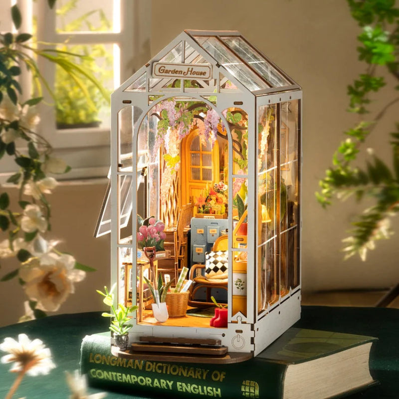 PUZZLE 3D MINIATURA ROBOTIME BOOKNOOK - GARDEN HOUSE TGB06 🌻