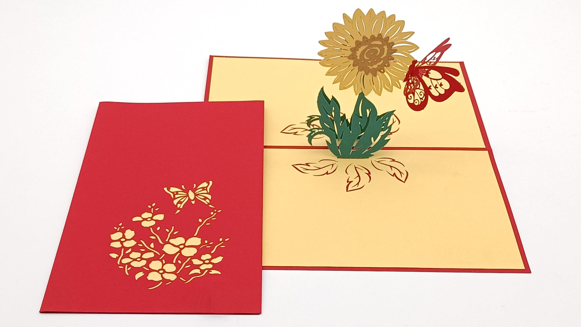 Tarjeta pop-up Kiriarte- Flor y Mariposa 🦋🌺🌻