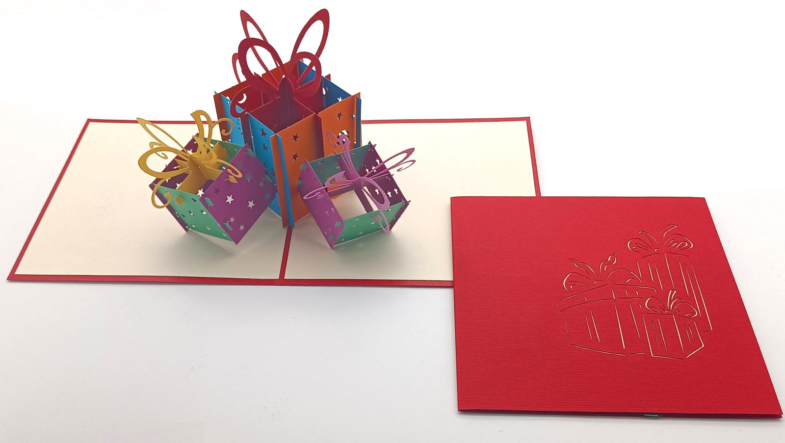Tarjeta pop-up Kiriarte- 3 cajas de regalo 🎁🎁🎁