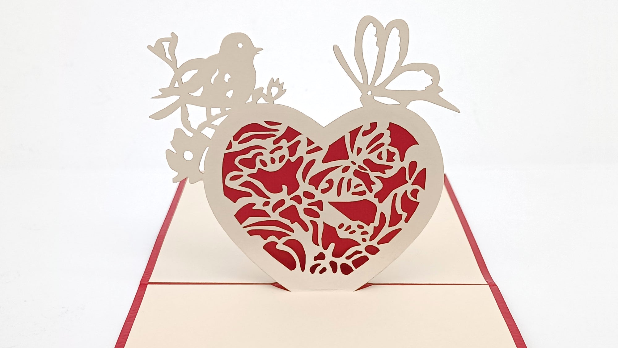 Tarjeta pop-up Kiriarte- Corazón y pájaro ♥️🕊️