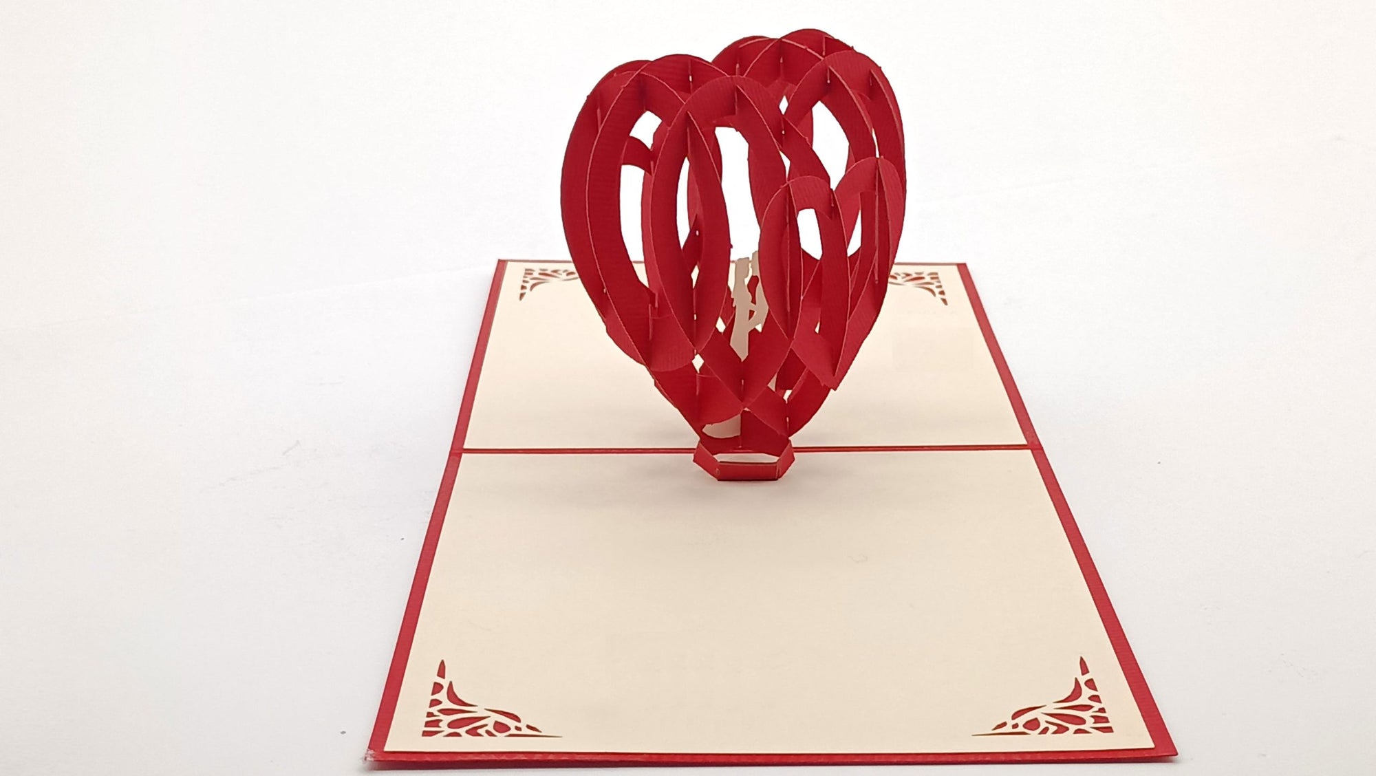 Tarjeta pop-up Kiriarte- Corazón 3D ♥️