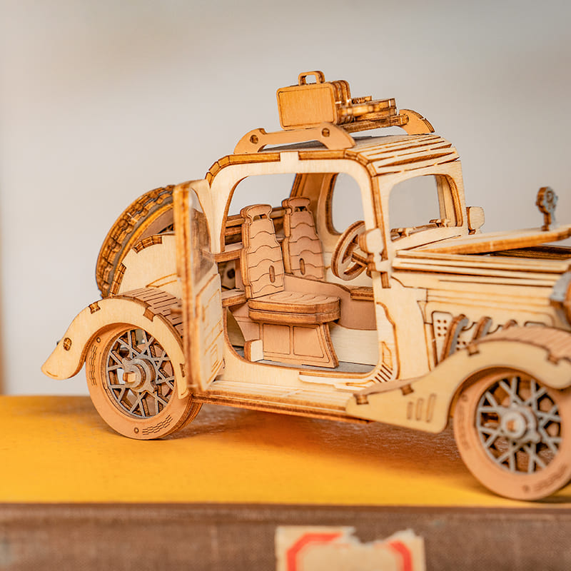 Puzzle 3D Madera Robotime- Vintage Car (Auto Vintage)