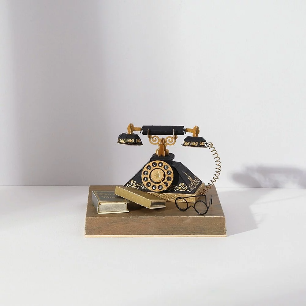 Puzzle 3D papel - PaperNthought - VINTAGE DIY KIT / ANTIQUE TELEPHONE (Teléfono retro)