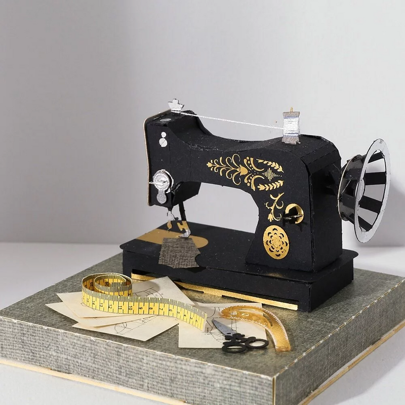 Puzzle 3d papel PaperNthought - VINTAGE DIY KIT / SEWING MACHINE (MÁQUINA DE COSER)