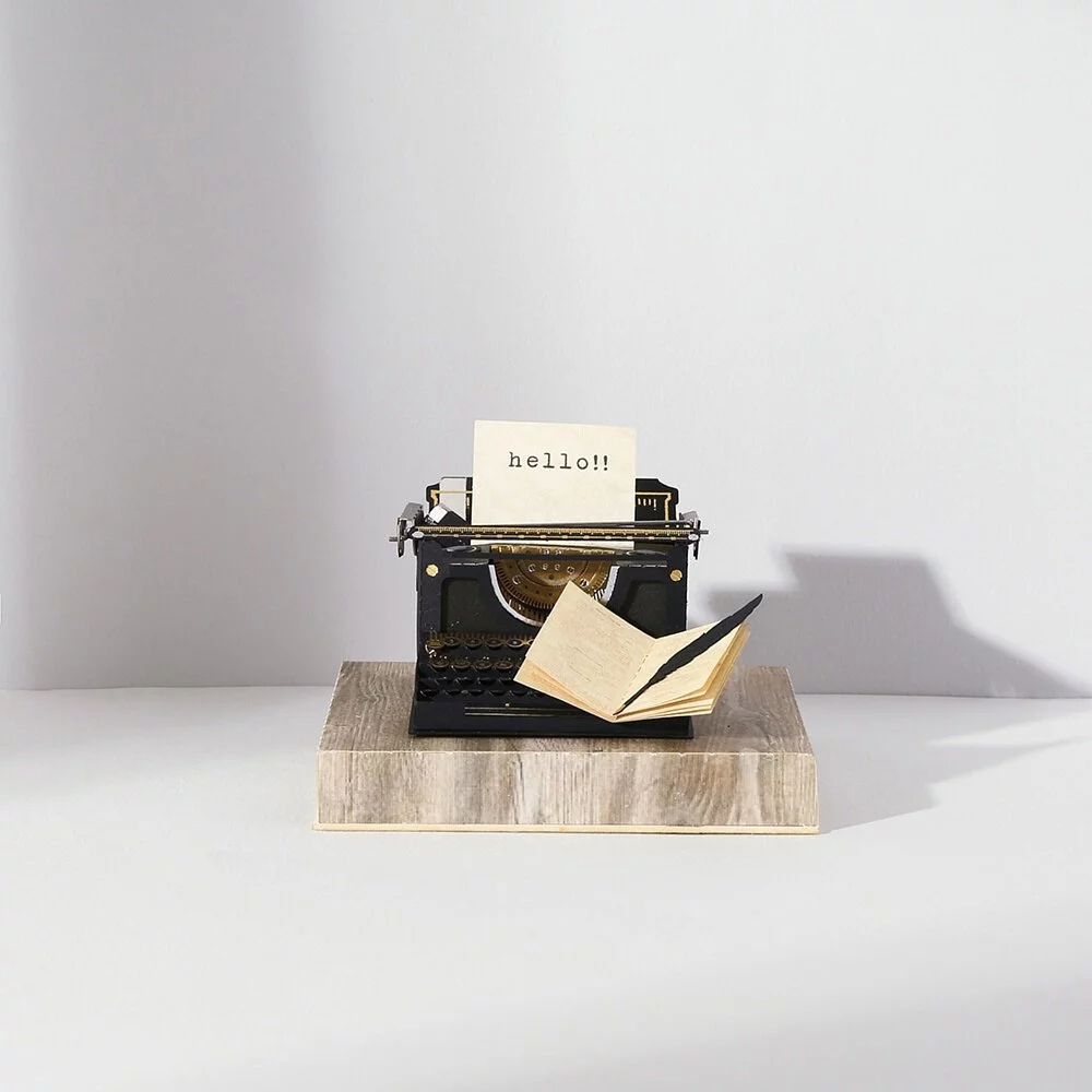 Puzzle 3d papel PaperNthought - VINTAGE DIY KIT / TYPEWRITER (Máquina de escribir)